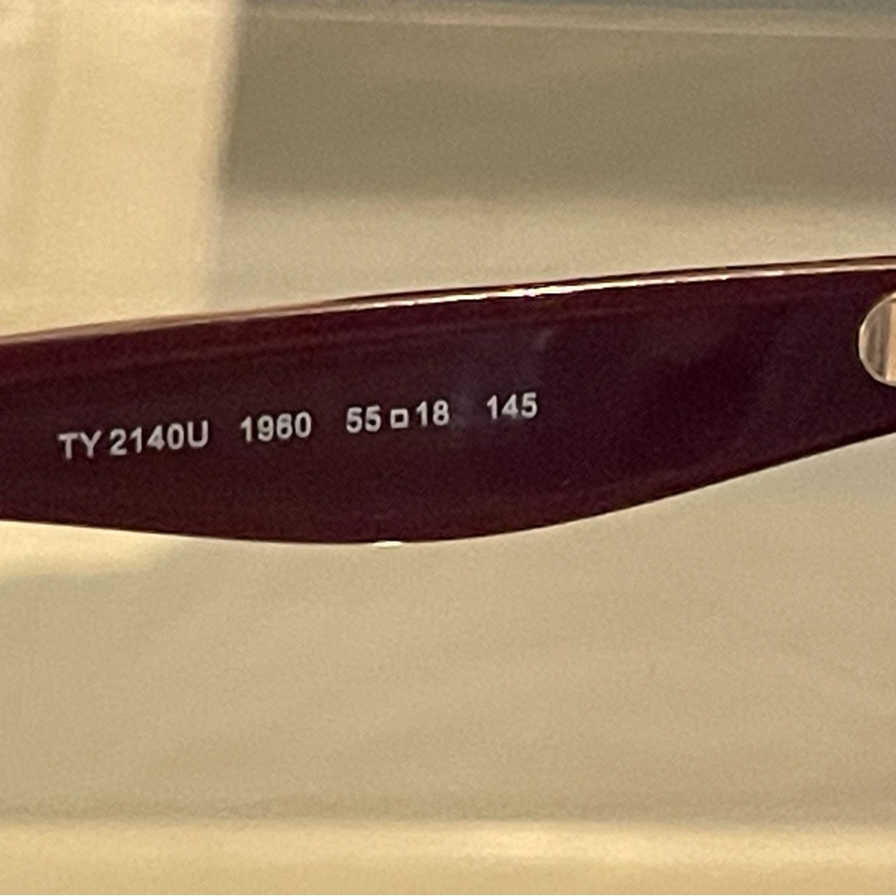 Tory Burch Oversized Glasses - Picture 6 of 6